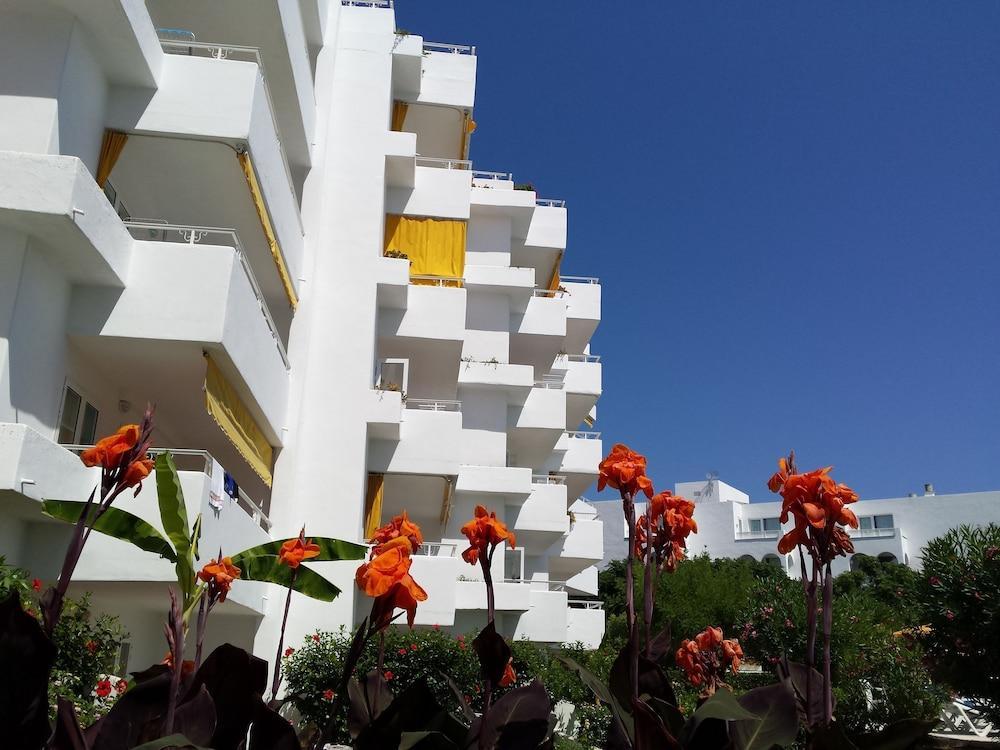 Hamilton Court Aparthotel Santo Tomás Exteriör bild